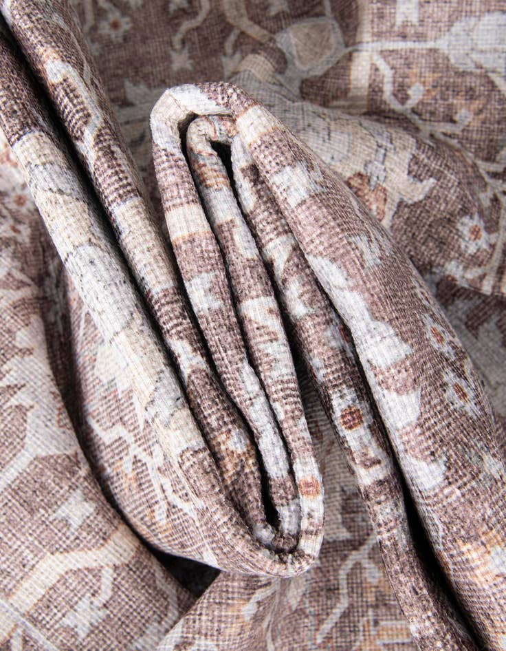 Detail image of 5' 1 x 8' Washable Timeless Rug