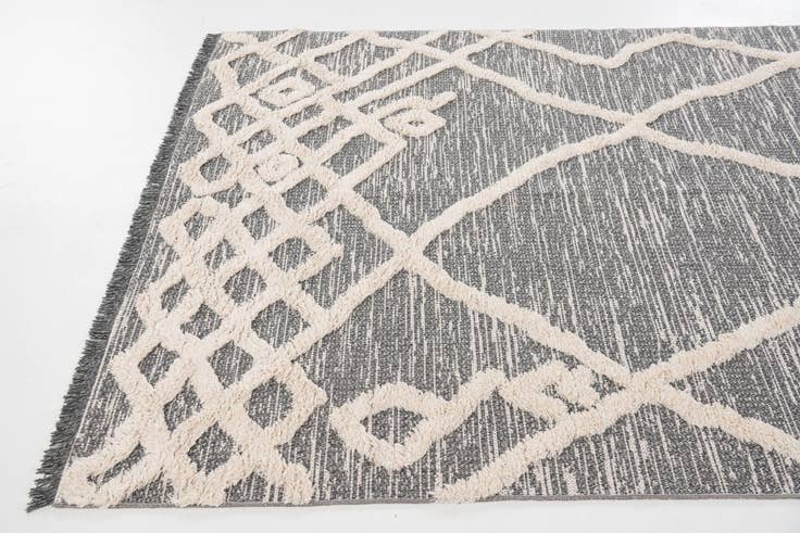 Detail image of 4' 8 x 7' 5 Sabrina Soto Casa Rug