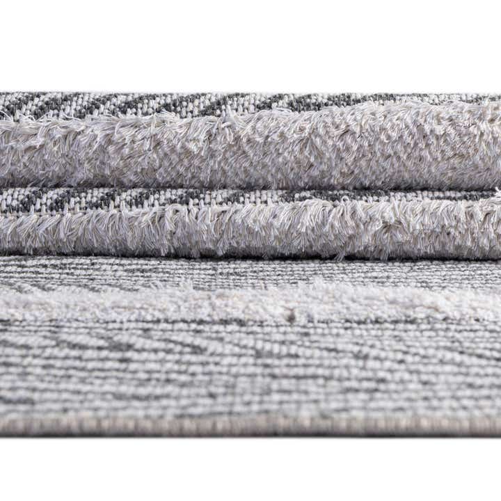 4' 5 x 6' Sabrina Soto Casa Madrid Rug