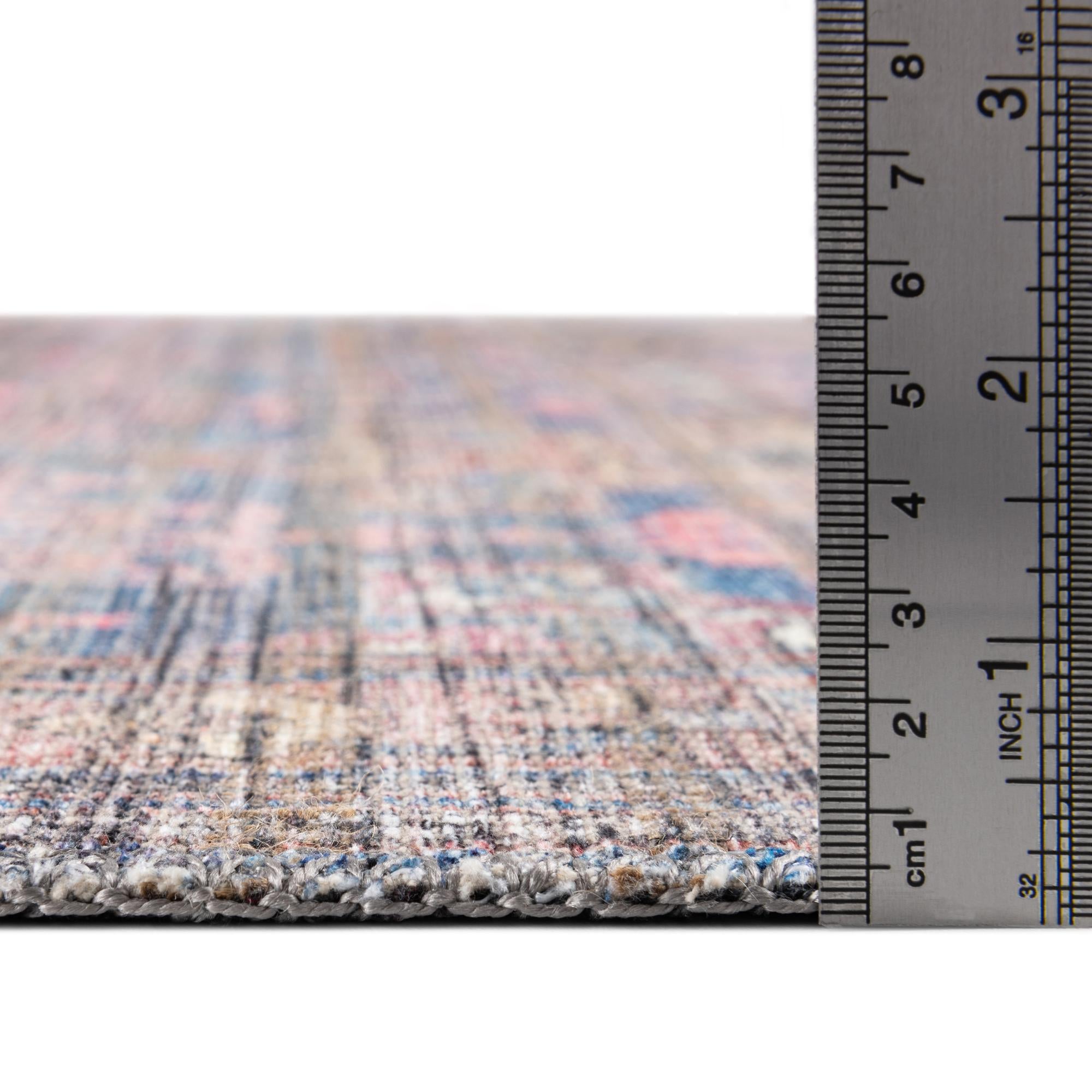 5' 3 x 5' 3 Washable Nostalgia Octagon Rug