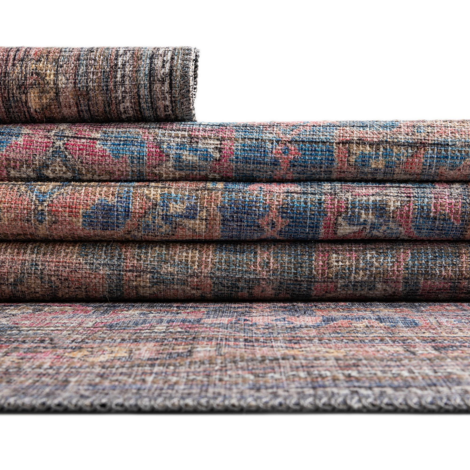 5' 3 x 5' 3 Washable Nostalgia Octagon Rug