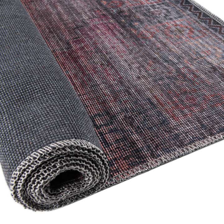 4' x 6' Washable Sisu Rug