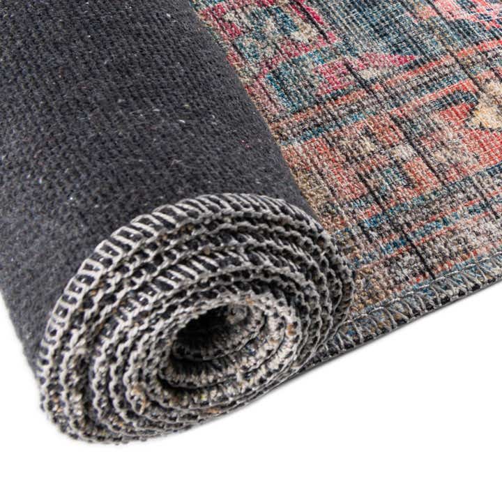 5' 3 x 5' 3 Nostalgia Round Rug