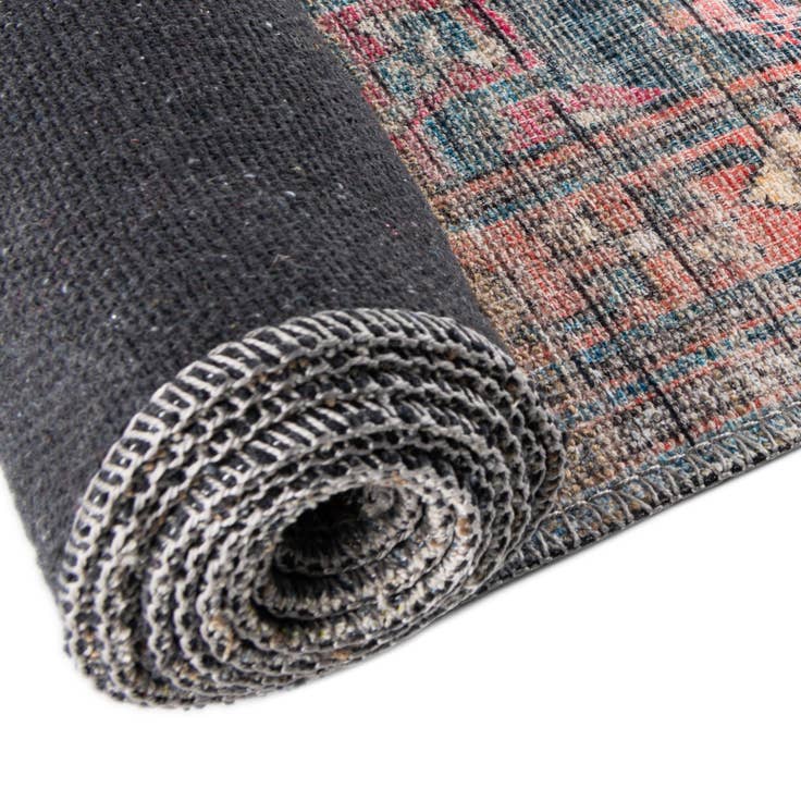 Detail image of 5' 3 x 5' 3 Nostalgia Round Rug