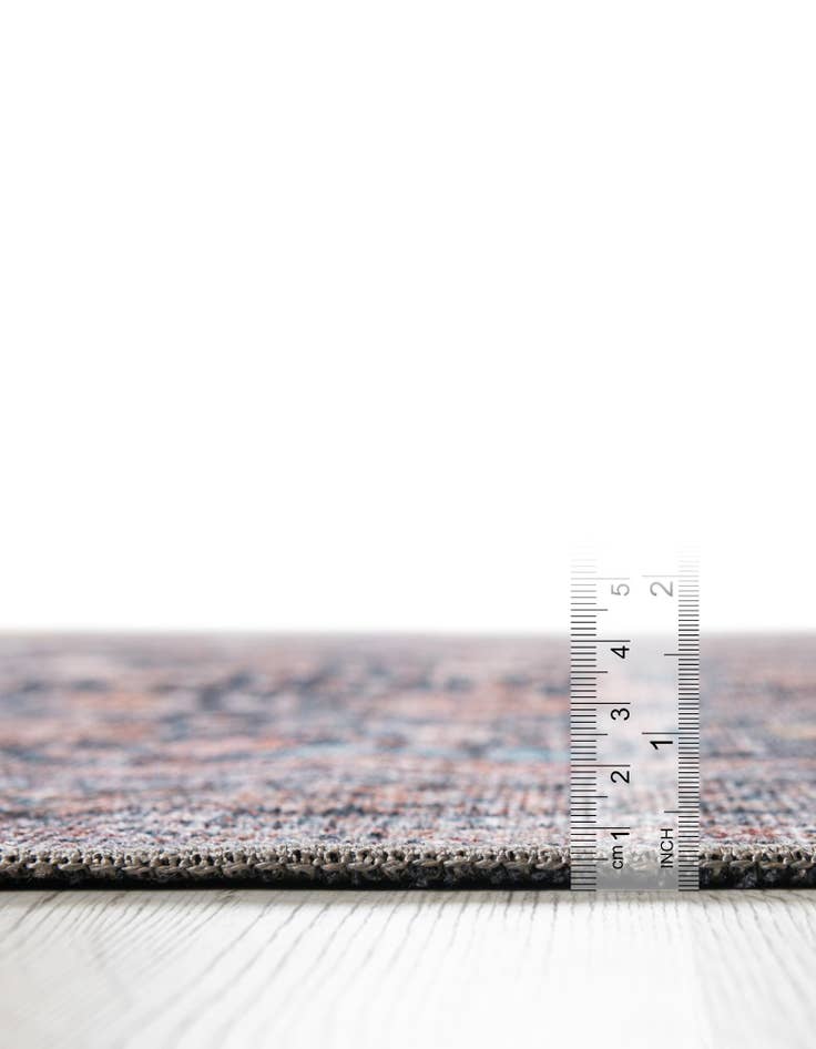 Detail image of 7' 10 x 7' 10 Yara Round Rug