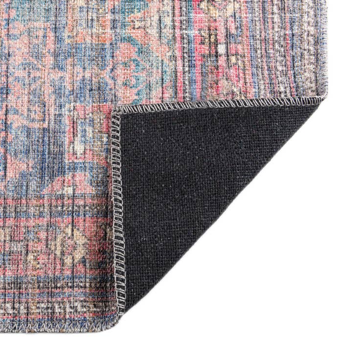 Detail image of 2' 7 x 14' Washable Nostalgia Runner Rug