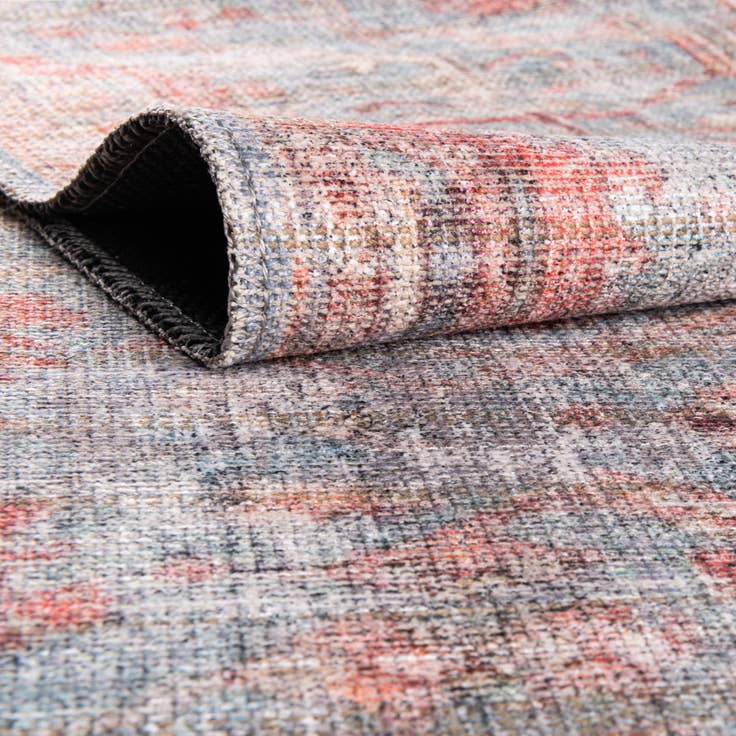 Detail image of 5' 3 x 5' 3 Washable Nostalgia Square Rug