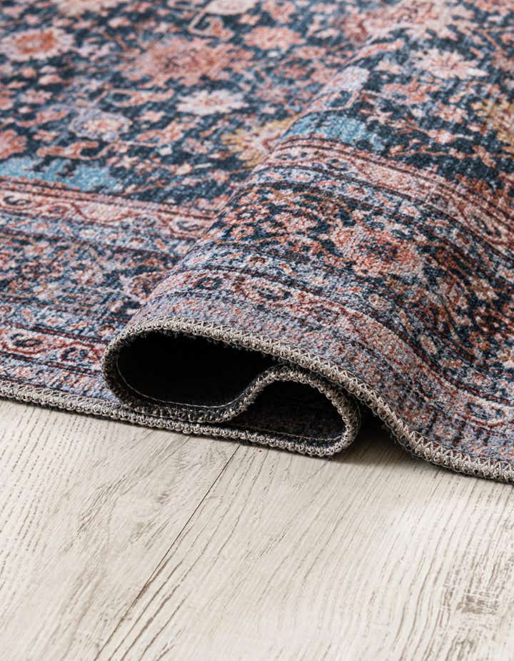 7' 10 x 7' 10 Yara Square Rug