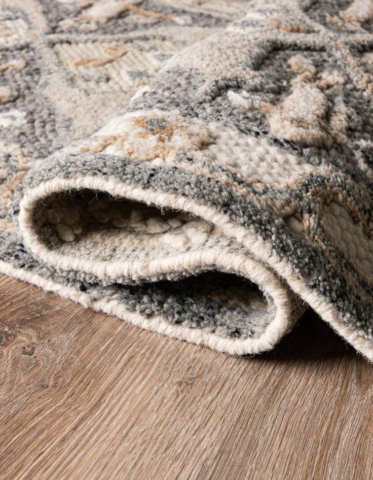 Detail image of 2' 7 x 12' Hand Knotted Sultan Signature Runner Rug