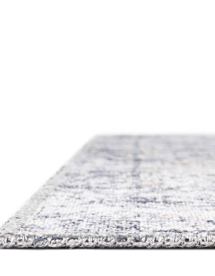 Detail image of 7' 10 x 7' 10 Yara Square Rug