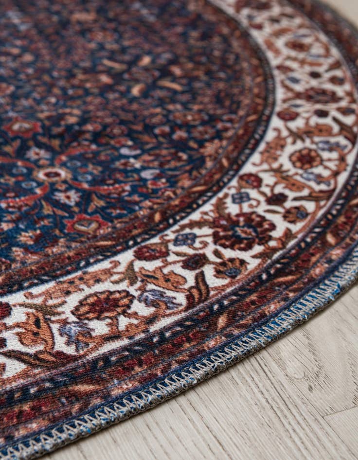 Detail image of 4' x 4' Yara Round Rug