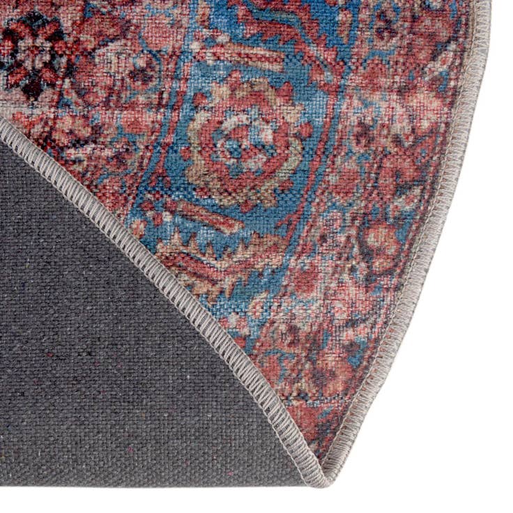 Detail image of 3' 3 x 3' 3 Maahru Round Rug