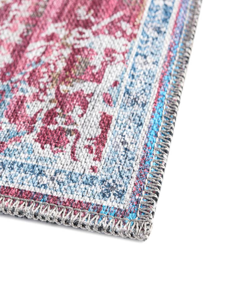 Detail image of 2' x 6' Washable Francesca Runner Rug