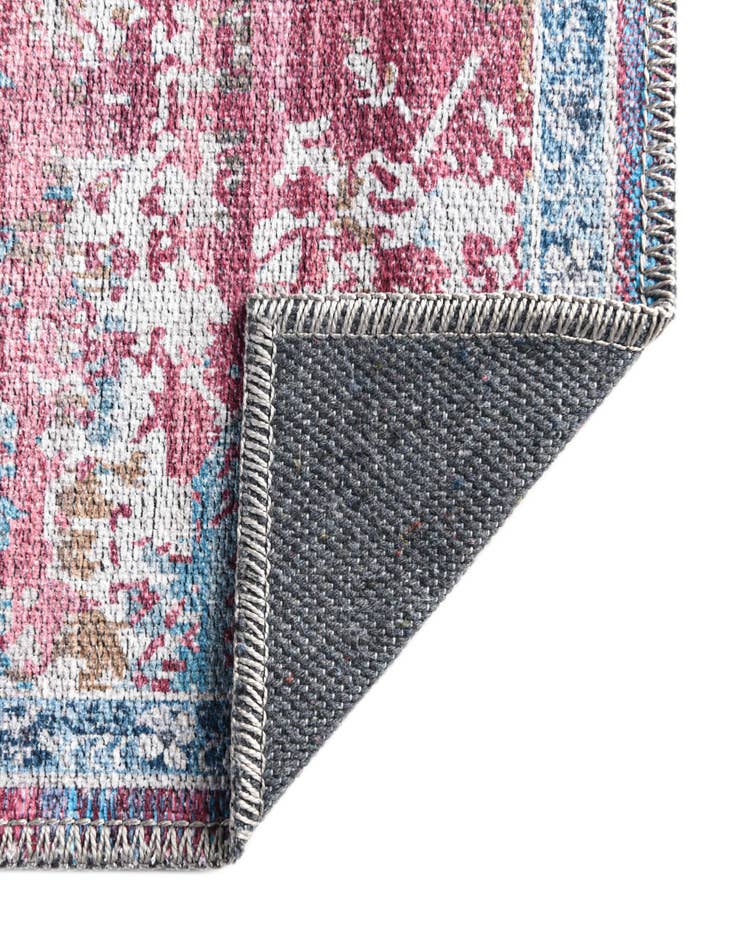 Detail image of 2' x 9' 10 Washable Francesca Runner Rug