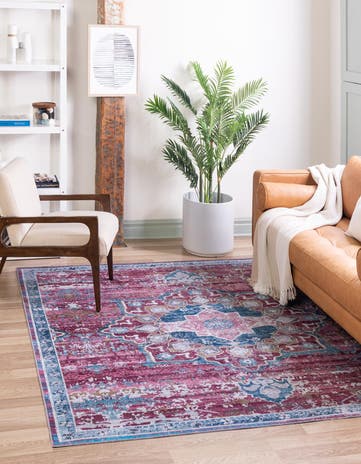 7' 3 x 7' 3 Washable Renaissance Square Rug