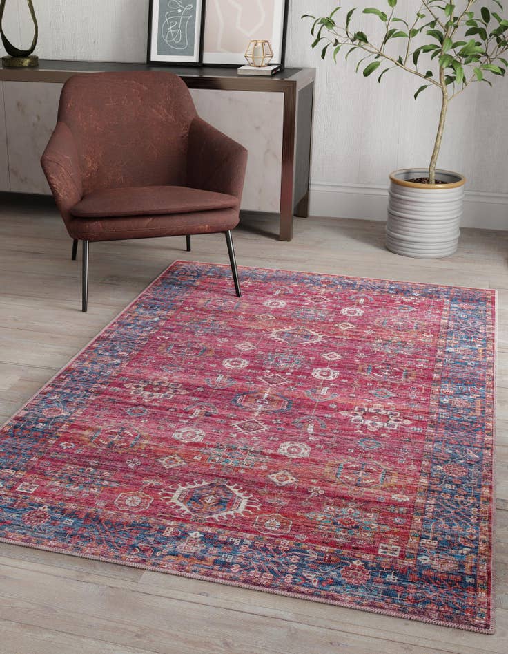 Detail image of 5' 3 x 8' Washable Maahru Rug