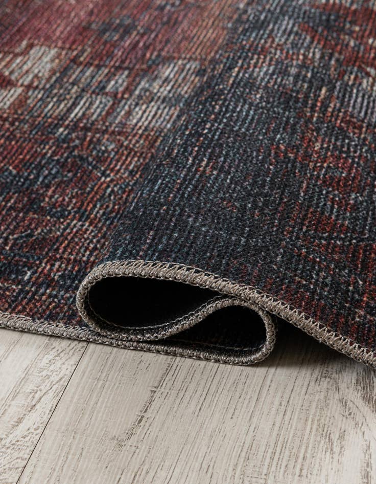 Detail image of 2' x 8' Yara Runner Rug