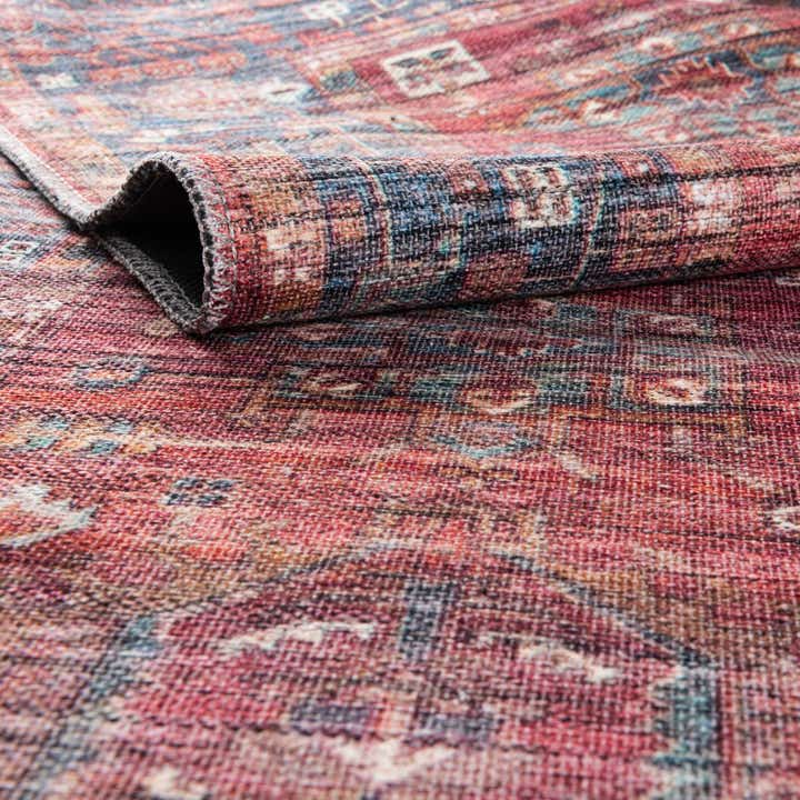 5' 3 x 5' 3 Washable Maahru Square Rug