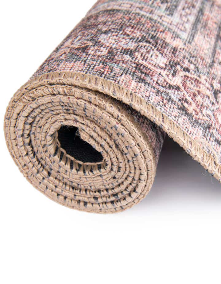 7' 10 x 7' 10 Washable Timeless Square Rug
