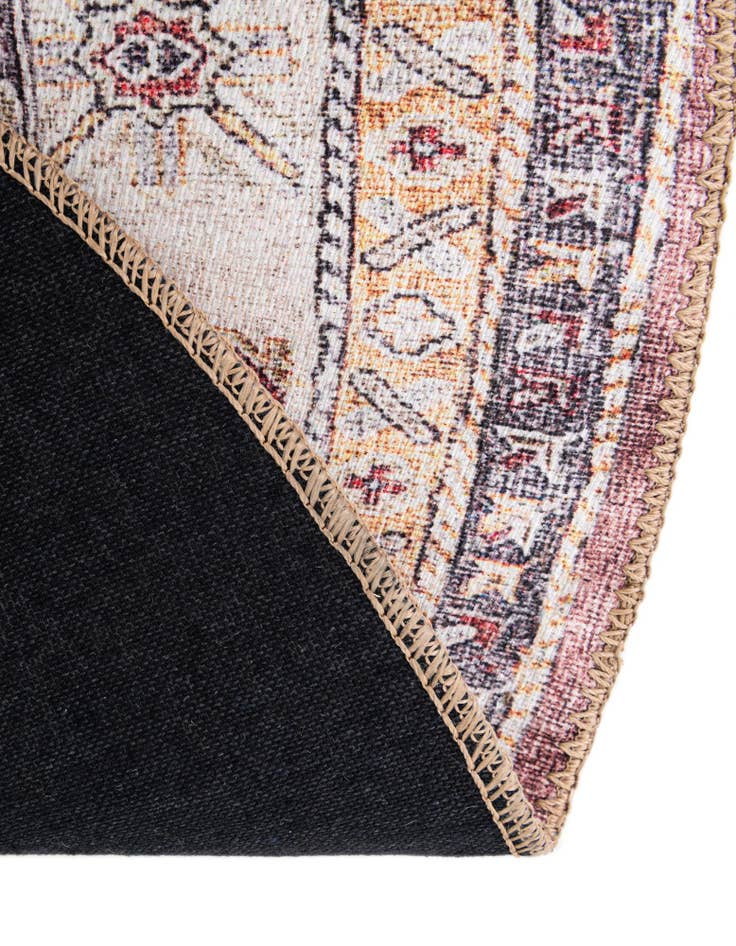 Detail image of 5' 1 x 5' 1 Washable Timeless Round Rug
