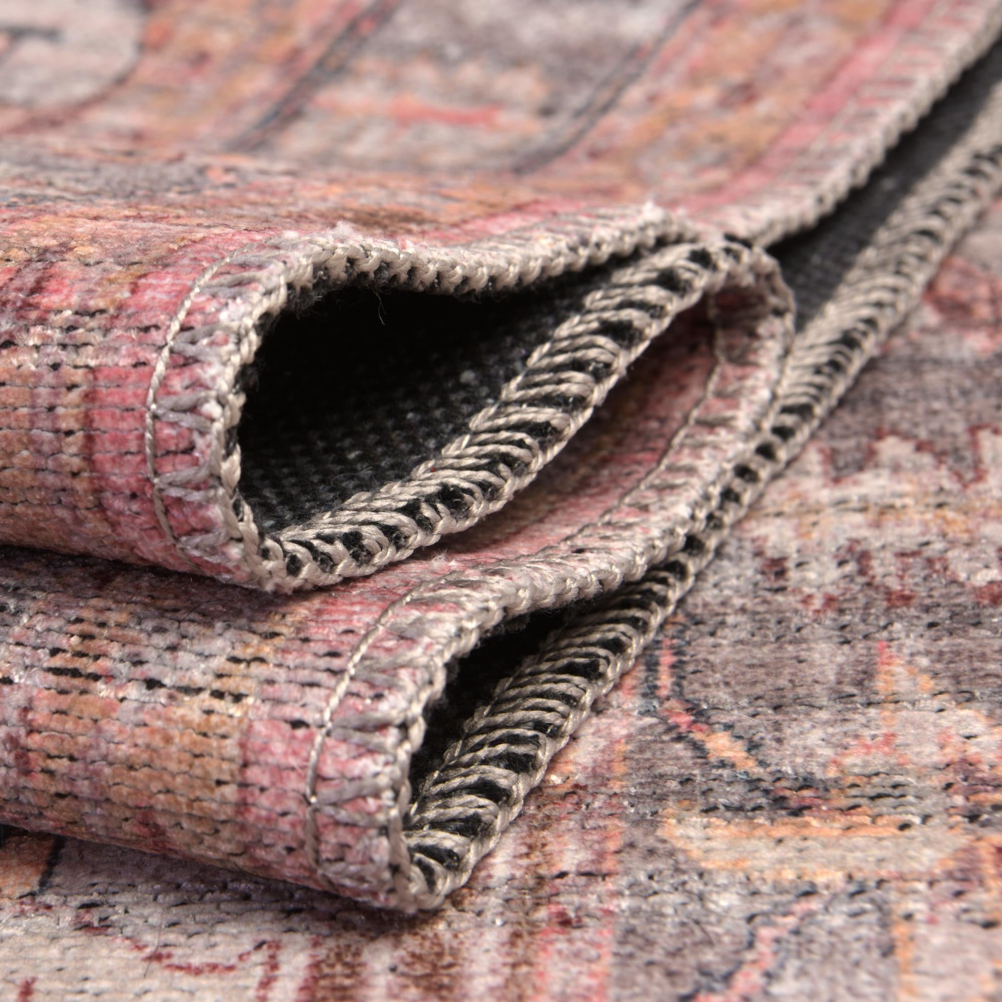 5' 3 x 5' 3 Washable Mangata Square Rug