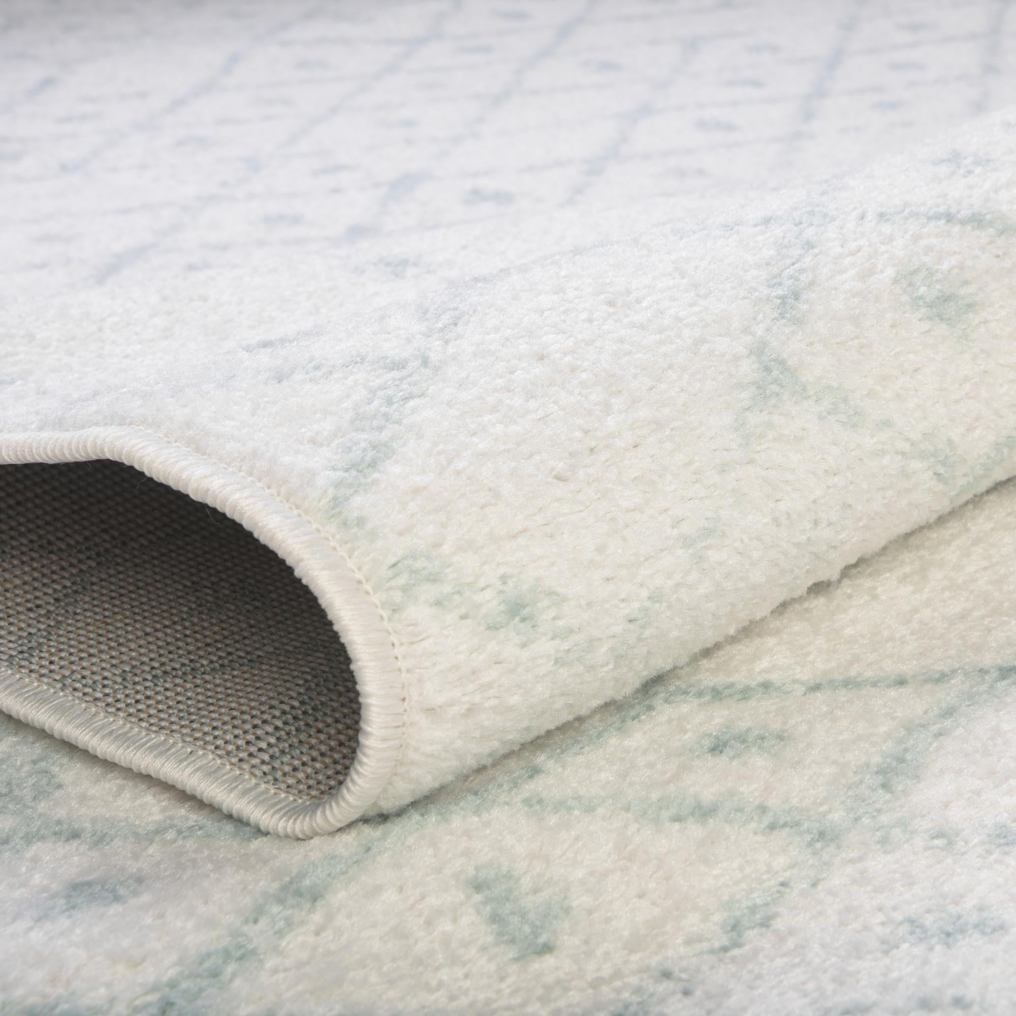5' 3 x 8' Paxon Trellis Oval Rug