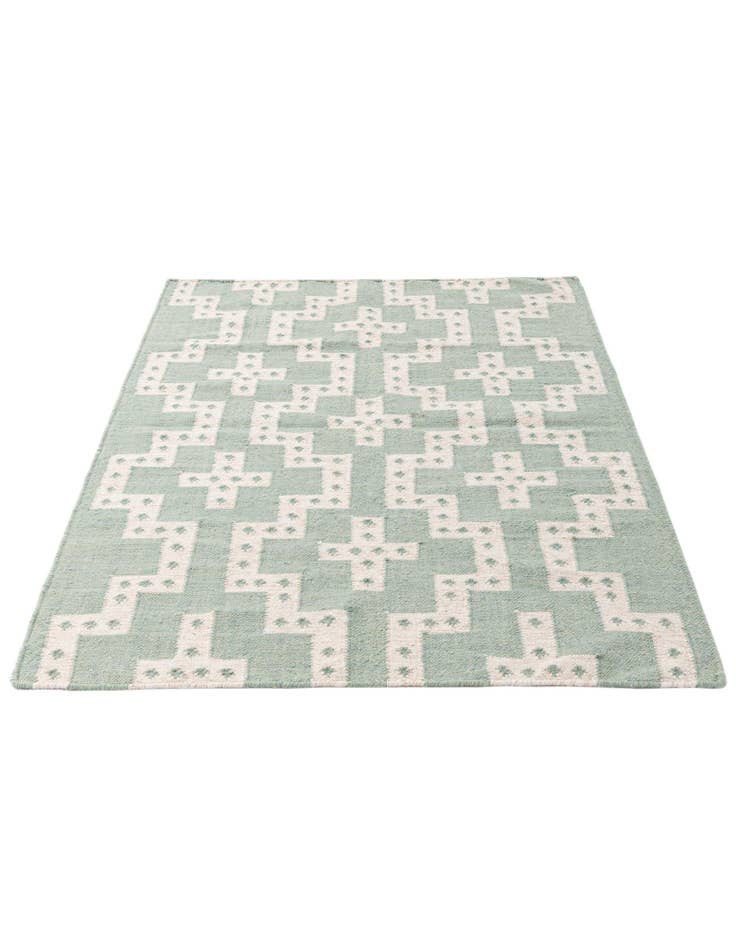 Detail image of 4' 1 x 5' 11  Hand Woven Kilim Wool Rug