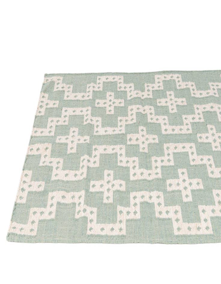 Detail image of 4' 1 x 5' 11  Hand Woven Kilim Wool Rug