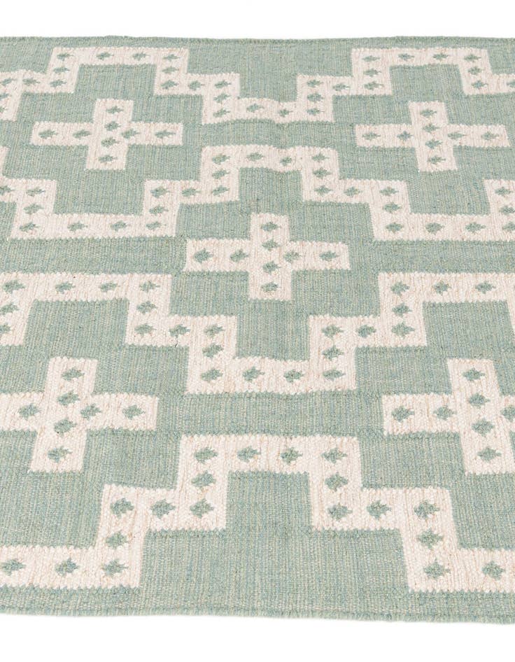 Detail image of 4' 1 x 5' 11  Hand Woven Kilim Wool Rug