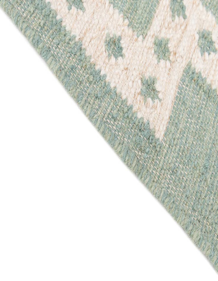 Detail image of 4' 1 x 5' 11  Hand Woven Kilim Wool Rug