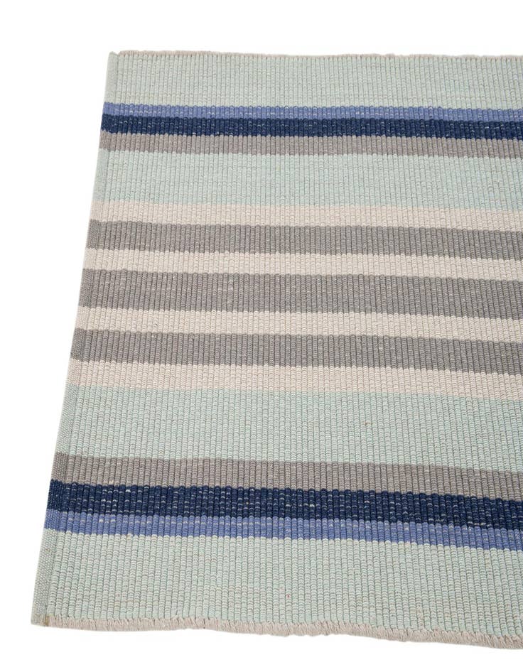 Detail image of 2' x 3' 1 Hand Woven Flatweave Cotton Dhurrie Rug
