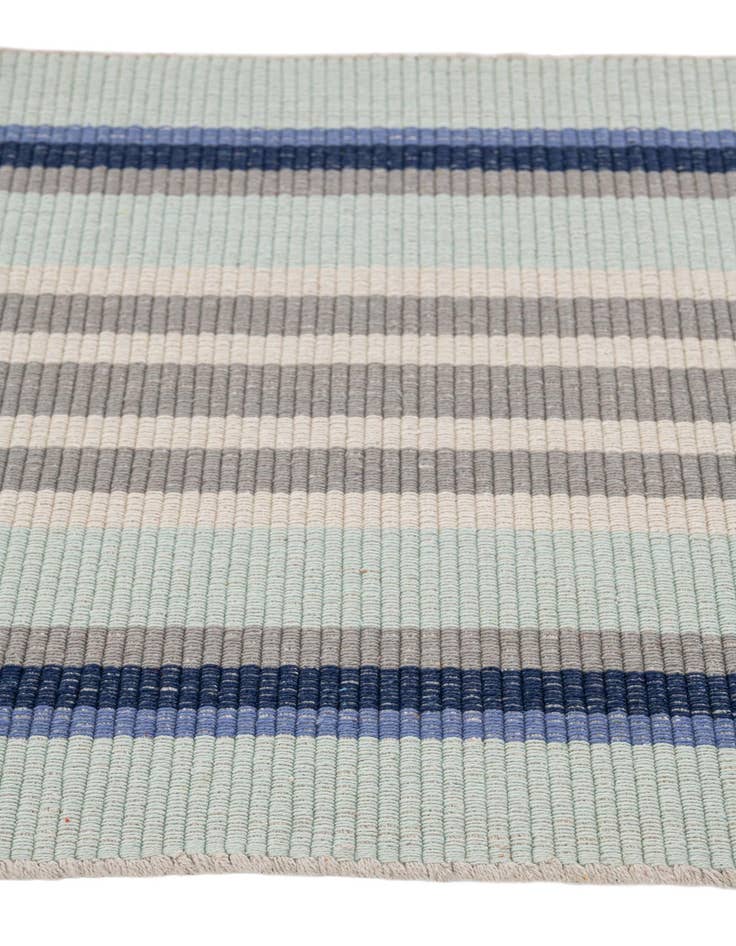 Detail image of 2' x 3' 1 Hand Woven Flatweave Cotton Dhurrie Rug