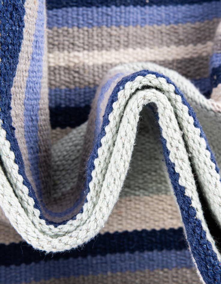 Detail image of 2' x 6' 1 Hand Woven Flatweave Cotton Dhurrie Runner Rug