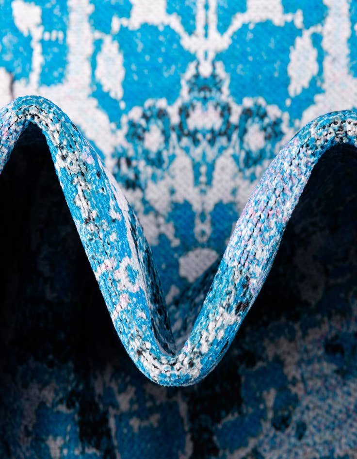 Detail image of 7' 10 x 10' Washable Francesca Rug