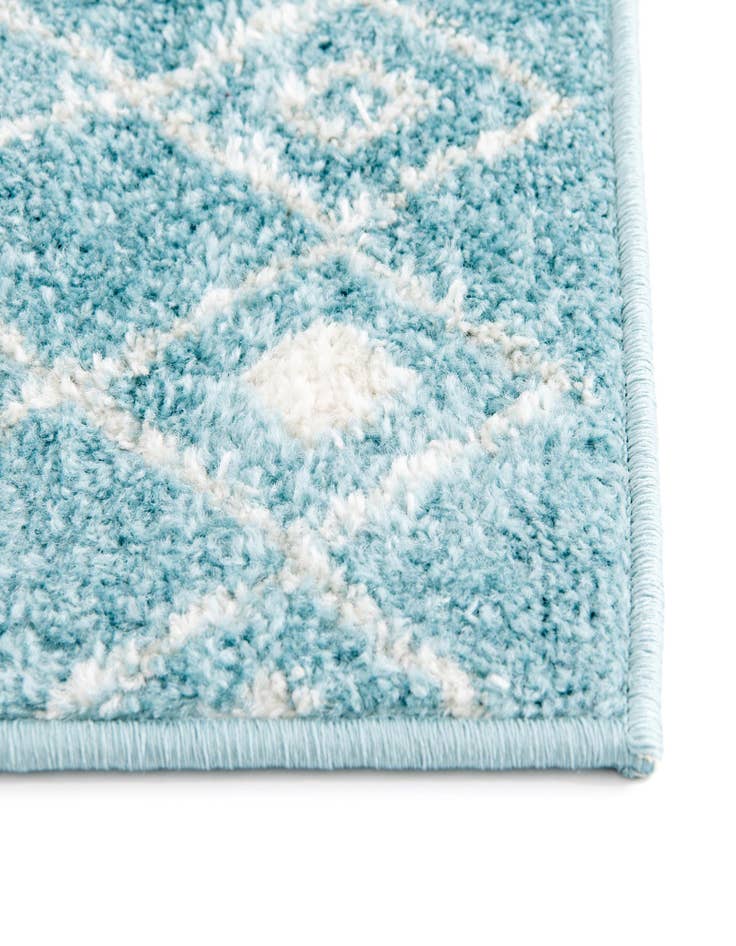 Detail image of 10' 8 x 14' Moroccan Trellis Rug