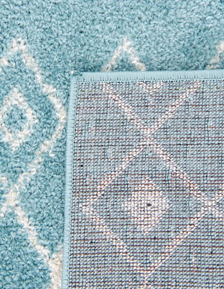 Detail image of 10' 8 x 14' Moroccan Trellis Rug