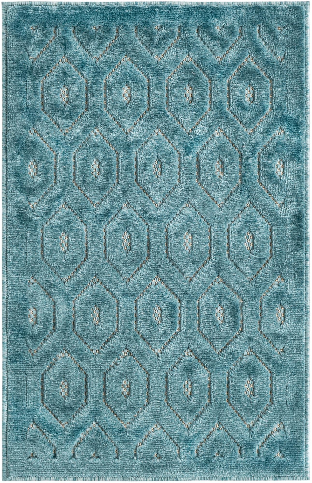 2' x 3' Easy-Clean Trellis Textured Indoor / Outdoor Rug