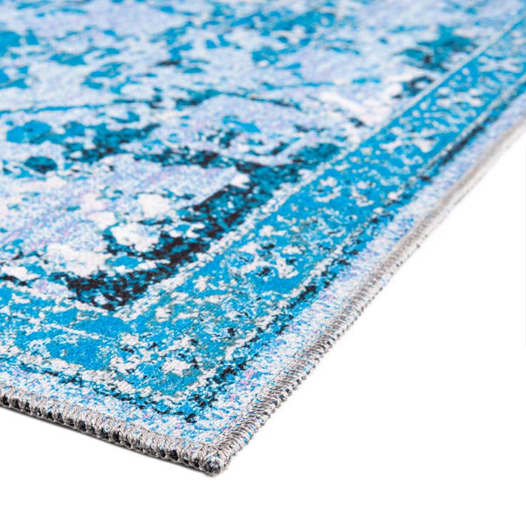 Detail image of 7' 10 x 11' Washable Renaissance Rug