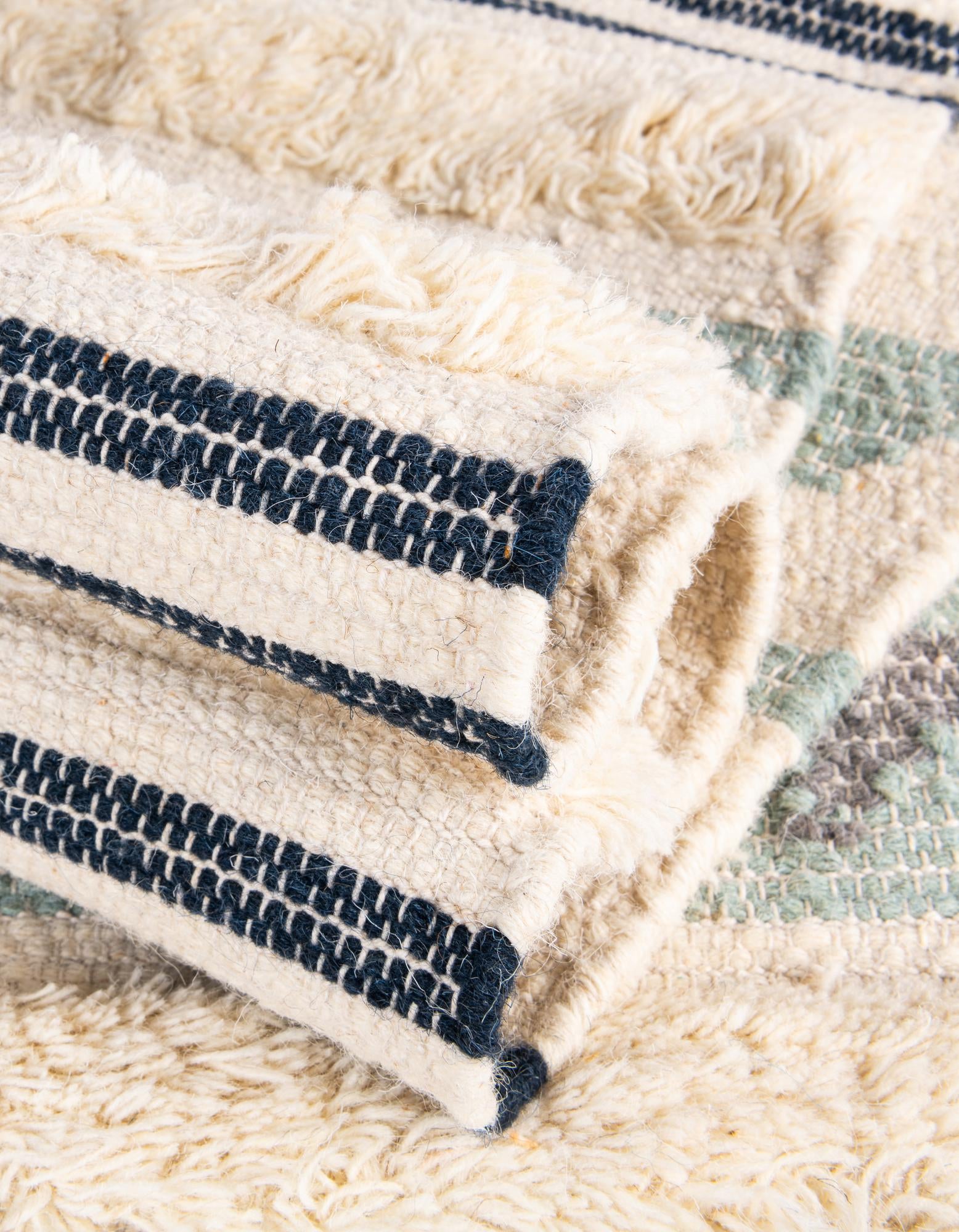 2' 2 x 6' 1 Hand Woven Arizona Wool Runner Rug