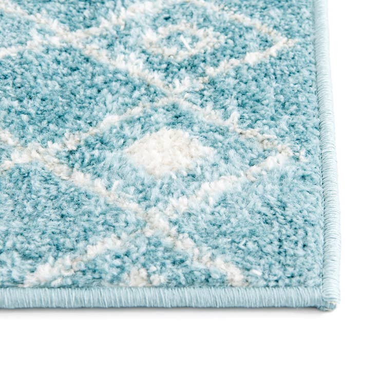 Detail image of 2' x 6' Moroccan Trellis Runner Rug