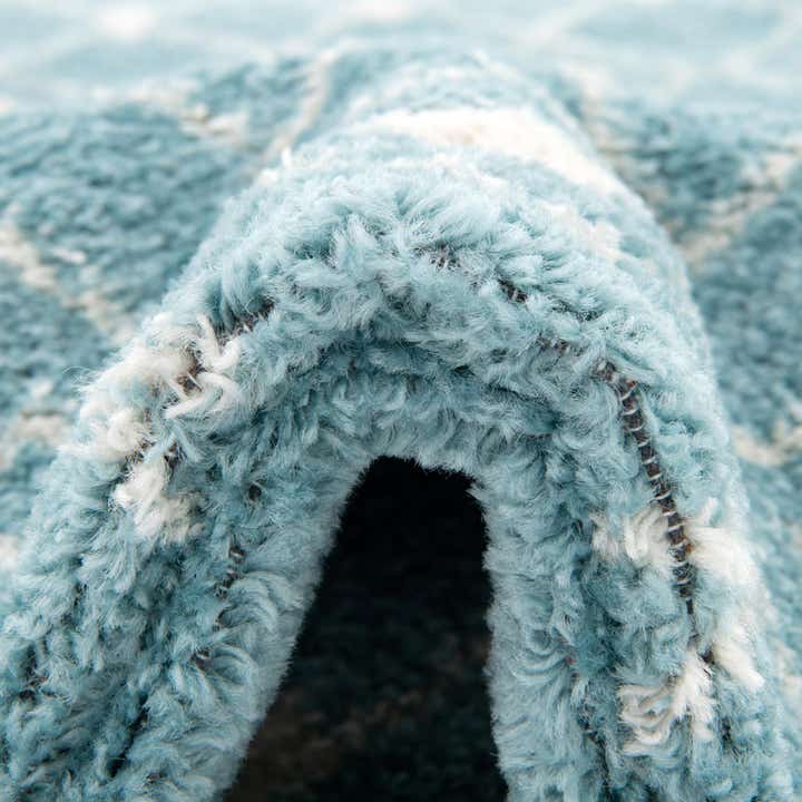 2' x 6' Moroccan Trellis Runner Rug