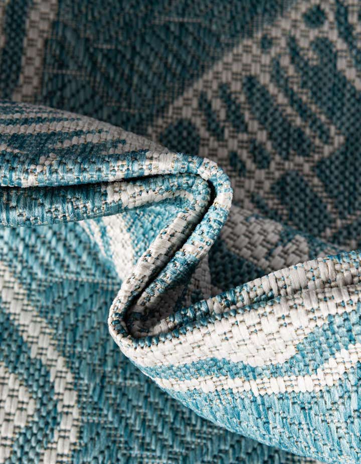 2' x 8' Easy-Clean Coastal Indoor / Outdoor Runner Rug