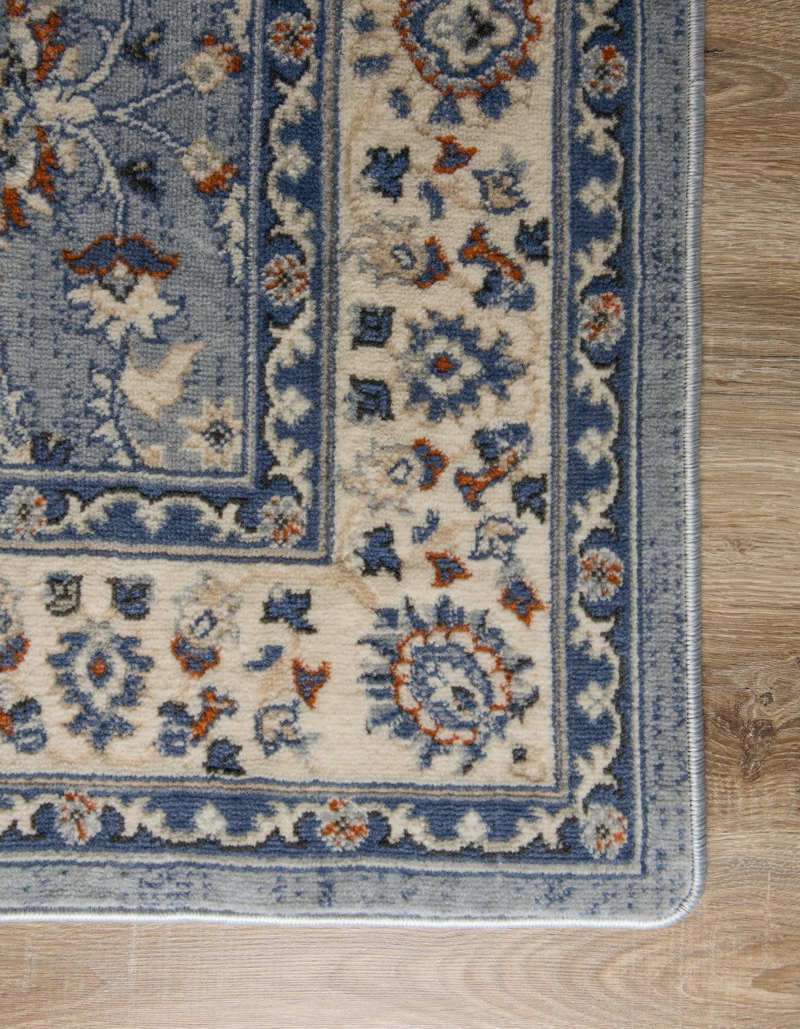 5' 3 x 5' 3 Charlotte Square Rug