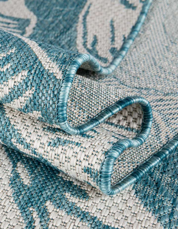 13' x 13' Easy-Clean Coastal Indoor / Outdoor Square Rug
