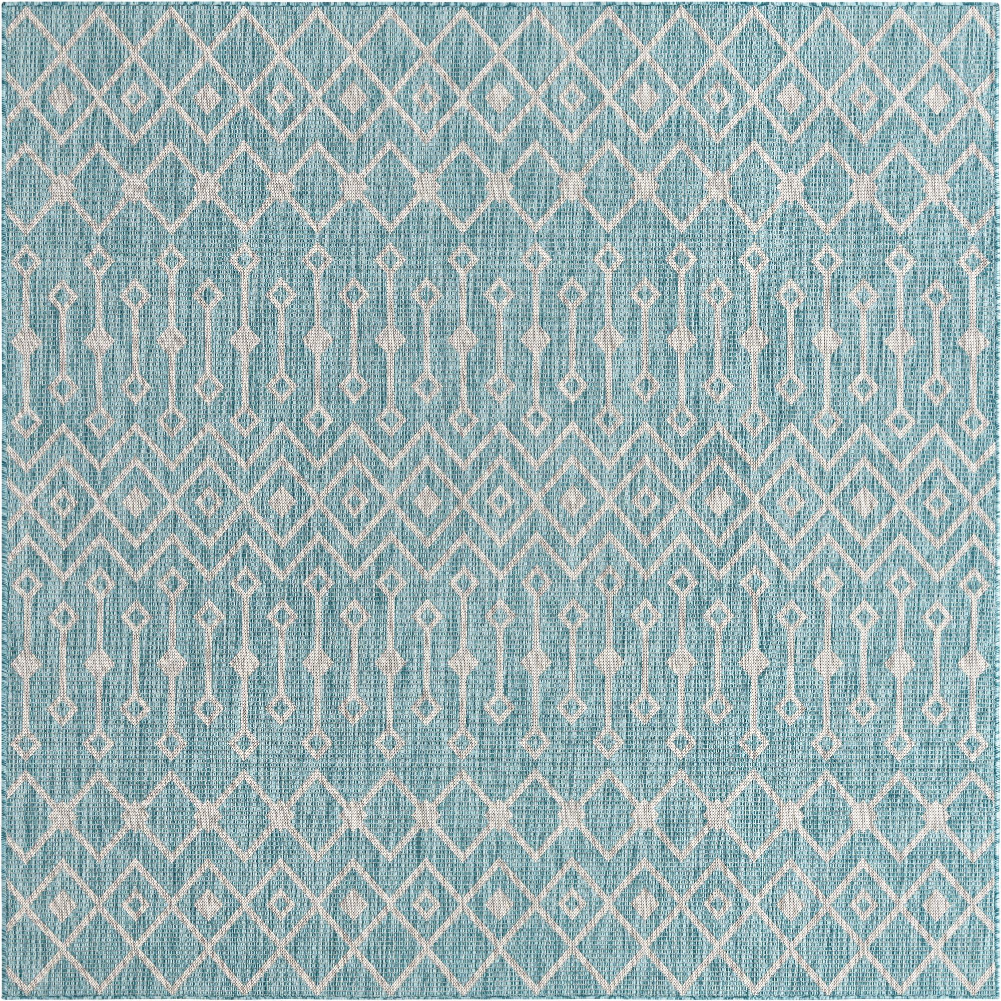 7' 10 x 7' 10 Easy-Clean Lattice Indoor / Outdoor Square Rug