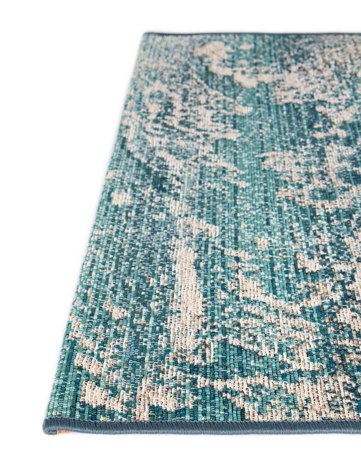 Detail image of 7' 10 x 7' 10  Washable Modern Indoor / Outdoor Square Rug