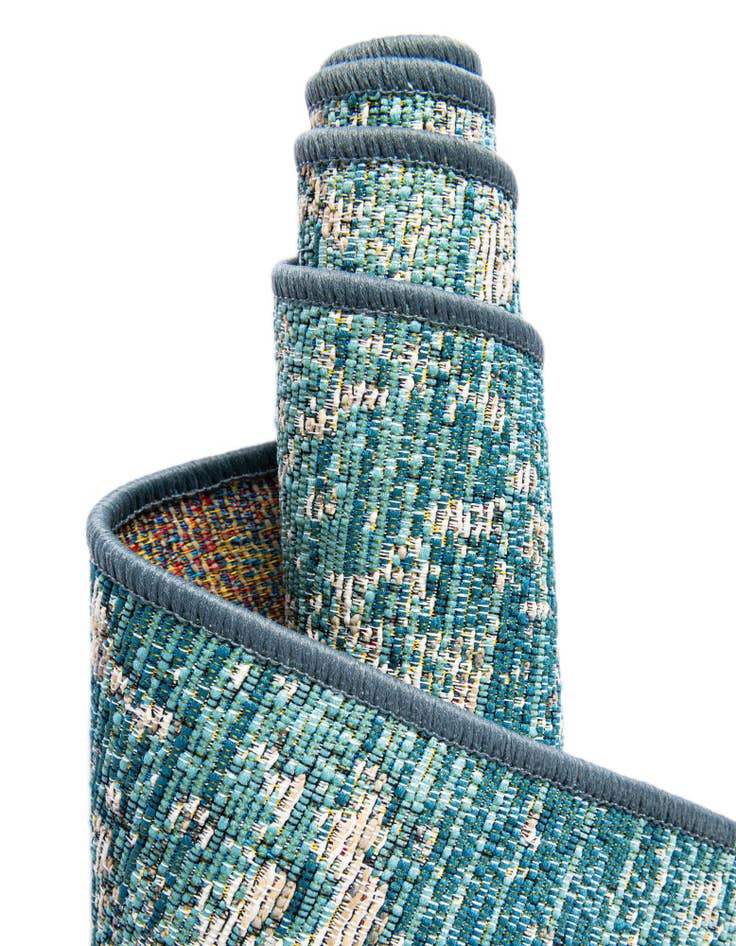 Detail image of 7' 10 x 7' 10  Washable Modern Indoor / Outdoor Square Rug