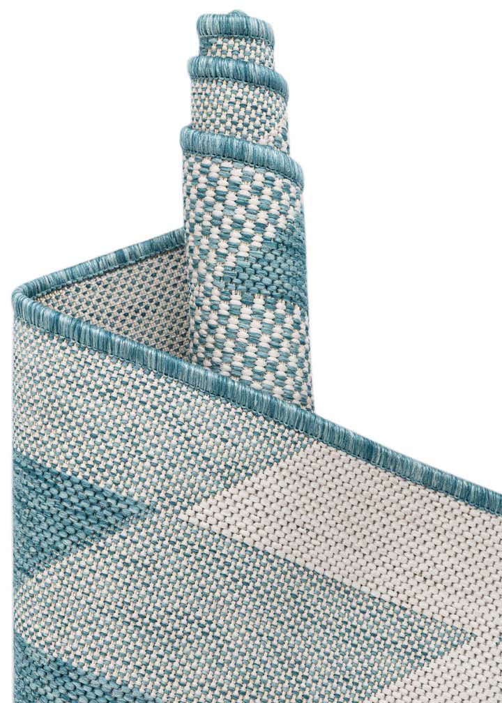 7' 10 x 7' 10 Easy-Clean Modern Indoor / Outdoor Square Rug