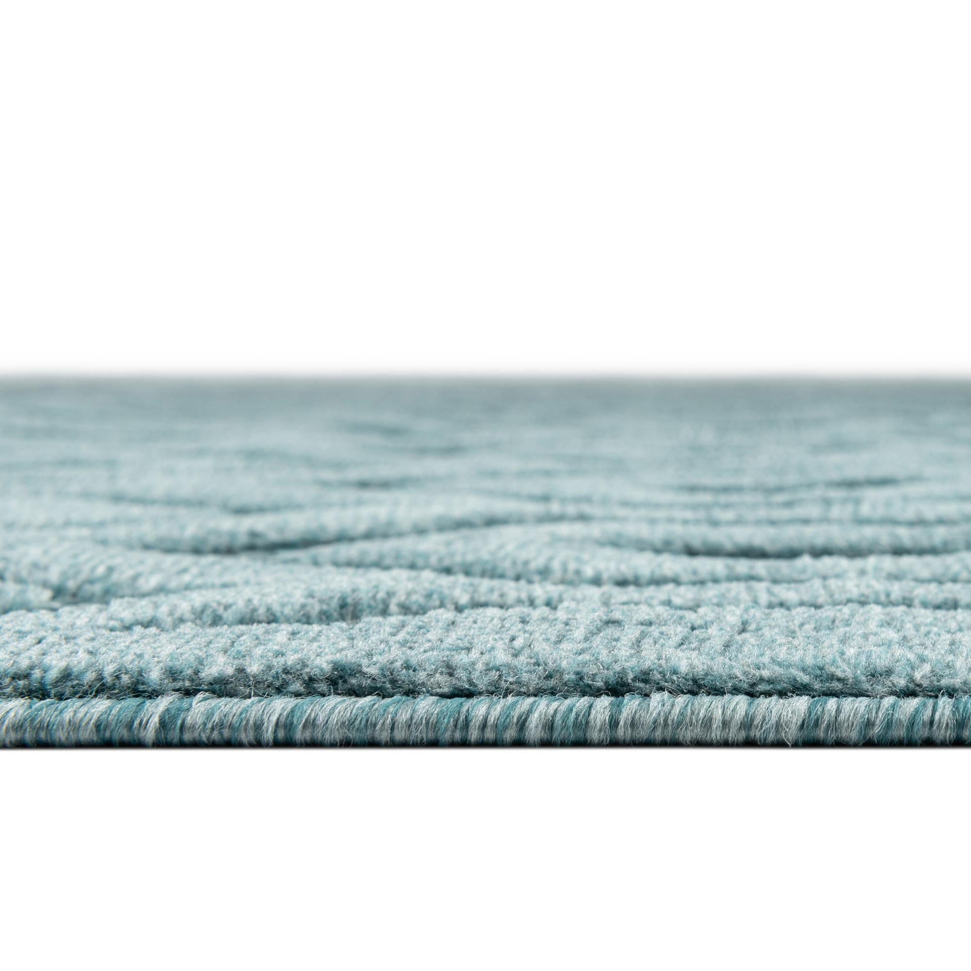 7' 10 x 7' 10 Easy-Clean Trellis Textured Indoor / Outdoor Square Rug