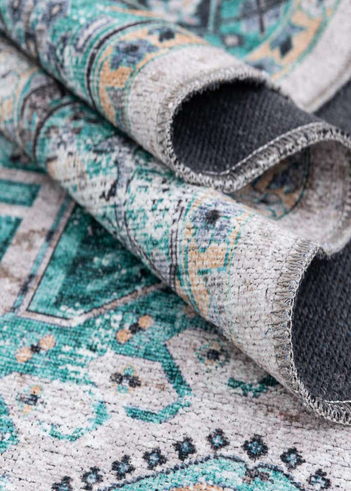 6' x 9' Washable Yara Rug